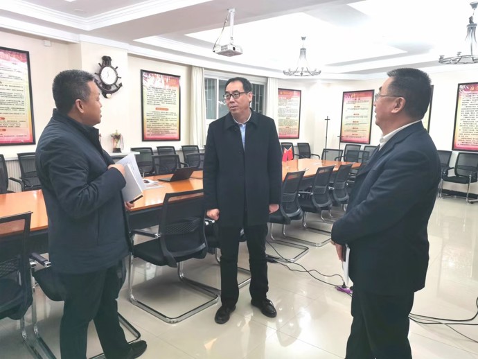 乌海市委常委、组织部部长李昂来我院调研指导主题教育