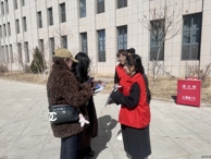 经济管理系开展学雷锋系列活动 让雷锋精神在校园落地生根