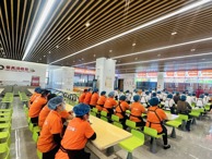 乌海职业技术学院开展学生食堂天然气泄漏应急演练