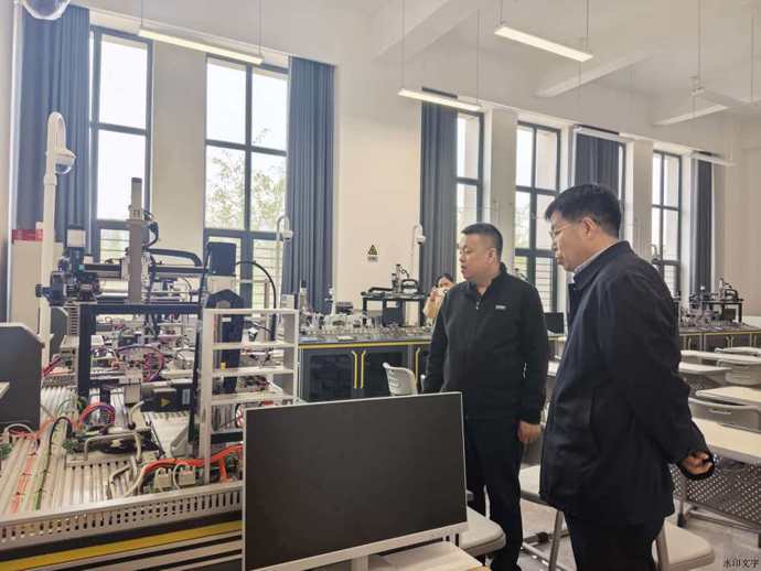 山西大同大学赵建国教授应邀赴我院开展调研