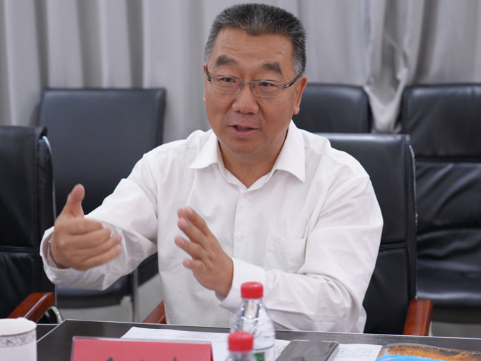 乌海职业技术学院与乌海市中医蒙医医院签约共建医护康养订单班