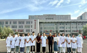 医学系教师赴实习单位看望实习学生