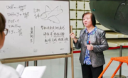 科研报国守师者使命 启智润心育强国新人